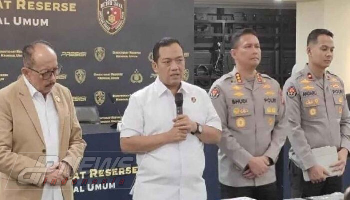 Polda Metro Jaya Umumkan Berkas Perkara Kasus Ijazah Jokowi Telah P-21