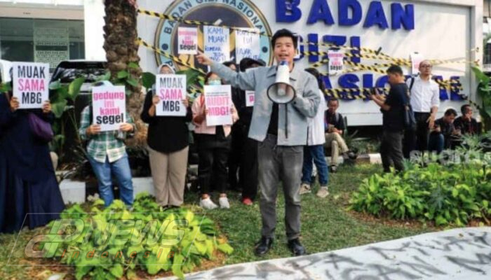 Aliansi MBG Watch Gelar Aksi Demo di Kantor Badan Gizi Nasional, Desak Segel Gedung