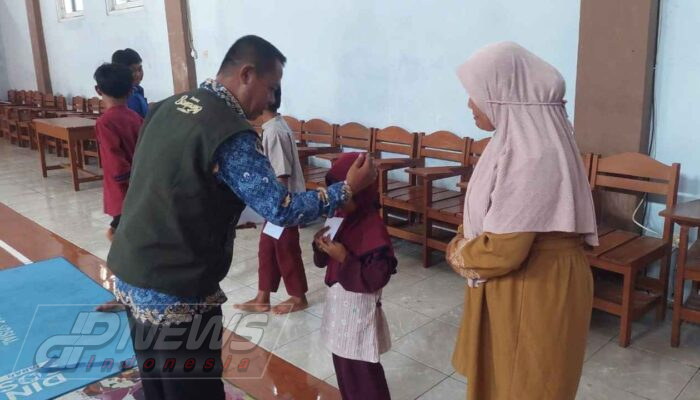 Sambut 1 Muharam 1448 H, UPK Mande Salurkan Santunan bagi 958 Anak Yatim di Seluruh Desa