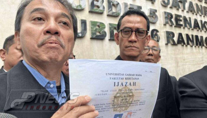 Roy Suryo Cs Menuju Persidangan, Desak Keaslian Ijazah Jokowi Diuji di Pengadilan