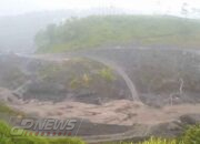 Gunung Semeru Erupsi Kembali, Warga Diminta Waspada Banjir Lahar