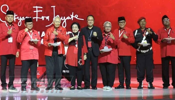 Elite PDIP dan PSI Saling Kritik Terkait Perpindahan Kader