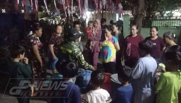 Citarum Harum Sektor 6 Kembali Distribusikan Air Bersih di hingga malam hari, Warga Antusias Sambut Bantuan
