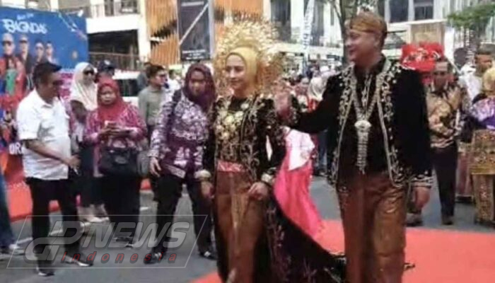 Fashion Show Gebyar Kepariwisataan Kabupaten Bekasi Jadi Ajang Promosi Budaya dan Ekonomi Kreatif Daerah