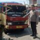 Diduga Microsleep, Dua Light Truck Adu Banteng di Cikalongkulon Cianjur