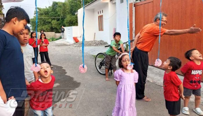 Balita Meriahkan HUT ke-81 RI di Perumahan Catur Siwi, Lomba Makan Kerupuk Jadi Sorotan