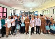 Endang S Thohari Salurkan 500 Paket Produk Perikanan ke Warga Sukanagara dalam Bulan Mutu 2026