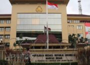 Mahasiswa UIN Jakarta Gugat UU Polri ke MK, Soroti Potensi Intervensi Politik pada Masa Jabatan Kapolri