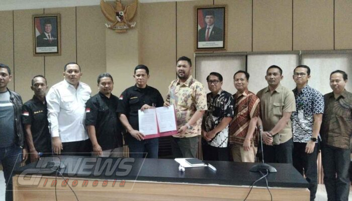 Ratusan 234 SC Geruduk DPRD Cianjur, Desak UHC Diaktifkan Kembali
