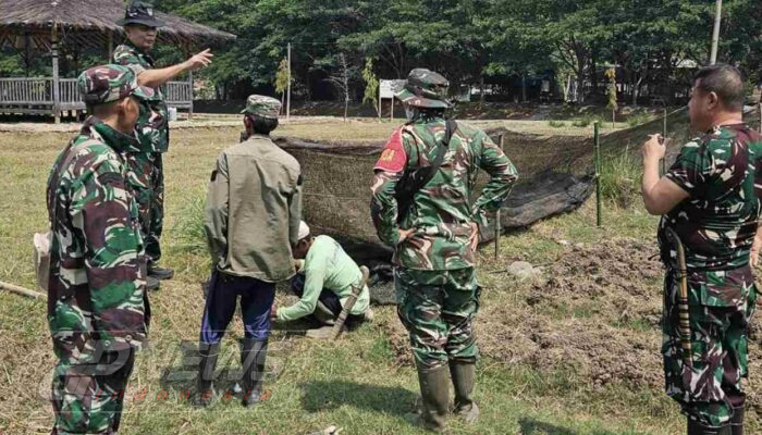 Sektor 6 Citarum Harum Pasang 200 Meter Paranet di Haurwangi, Dukung Demplot Ketahanan Pangan