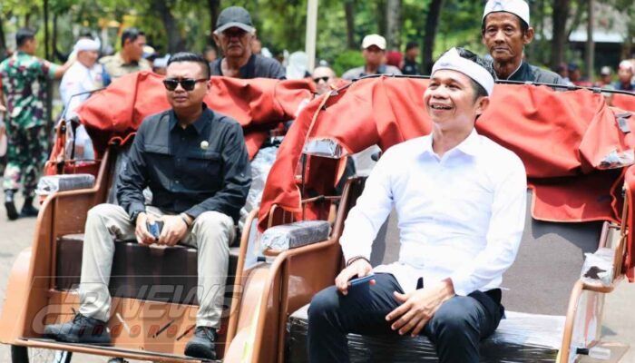 100 Pengemudi Becak Purwakarta Terima Bantuan Becak Listrik, Diharapkan Ringankan Beban Kerja