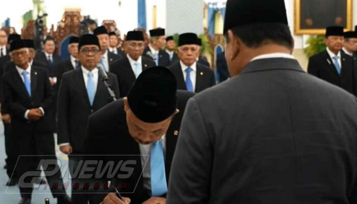 Prabowo Lantik Syahganda Nainggolan sebagai Kepala Bakom, Gantikan Muhammad Qodari