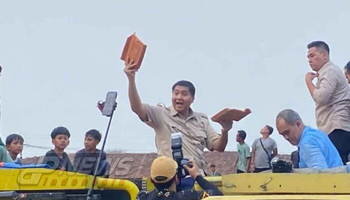 Program Gentengisasi Dorong Perajin Lokal Naik Kelas, 500 Ribu Genteng Dikirim dari Purwakarta