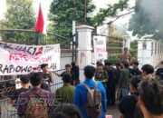 Aliansi BEM Cianjur Layangkan Enam Tuntutan, Kecewa DPRD Tak Temui Massa