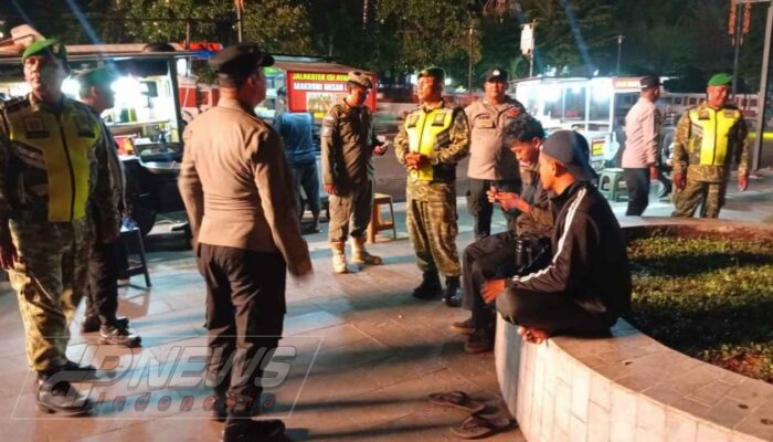 TNI-Polri Bersama Ormas Gelar Patroli Gabungan, Sasar Titik Rawan di Majalengka